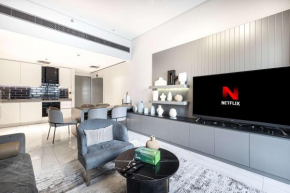 Stylish 2-Bed Urban Retreat Business Bay